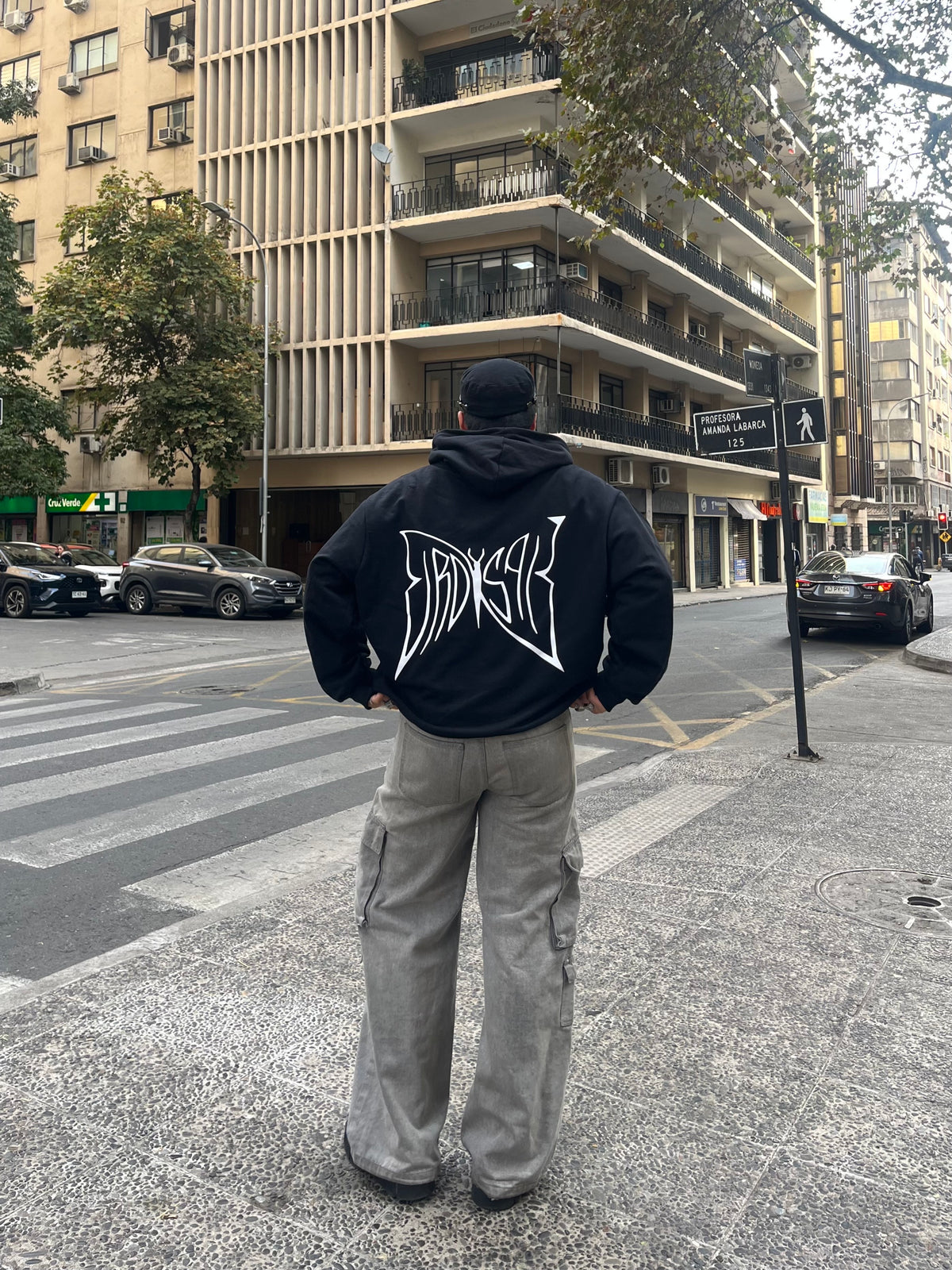 Butterfly Emblem - Hoodie Zip Mangas Globo black