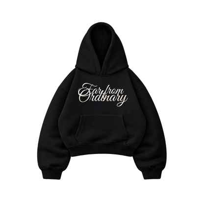 Far From Ordinary - Hoodie Mangas Globo Black