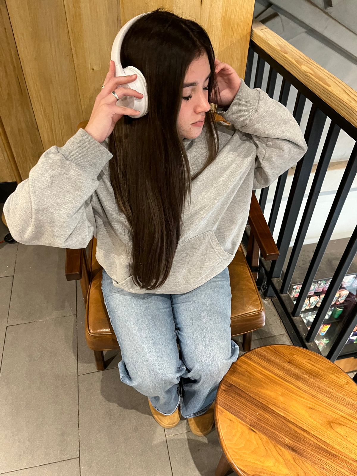 Basic Grey - Hoodie Mangas Globos
