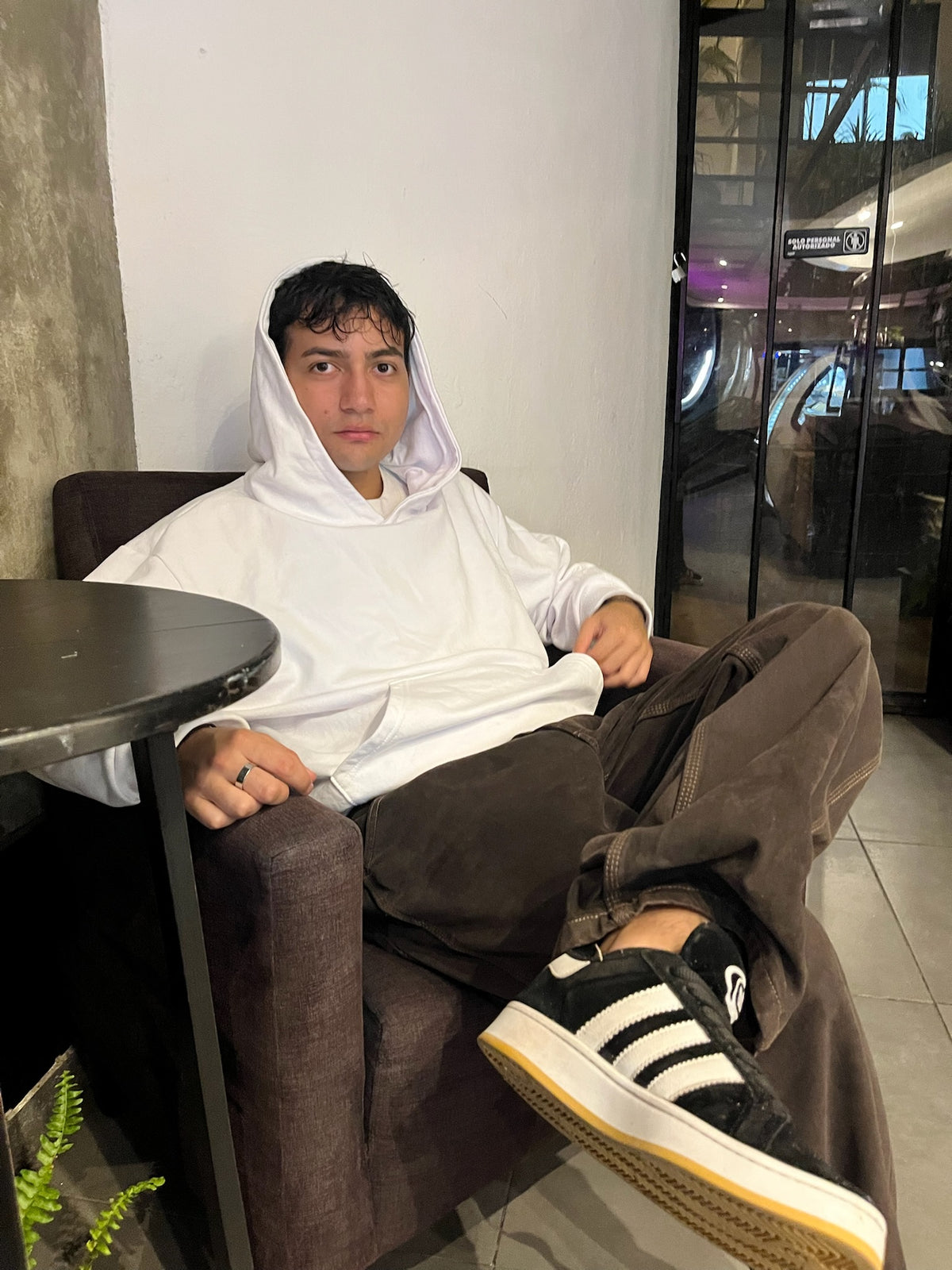 Basic White - Hoodie Mangas Globo